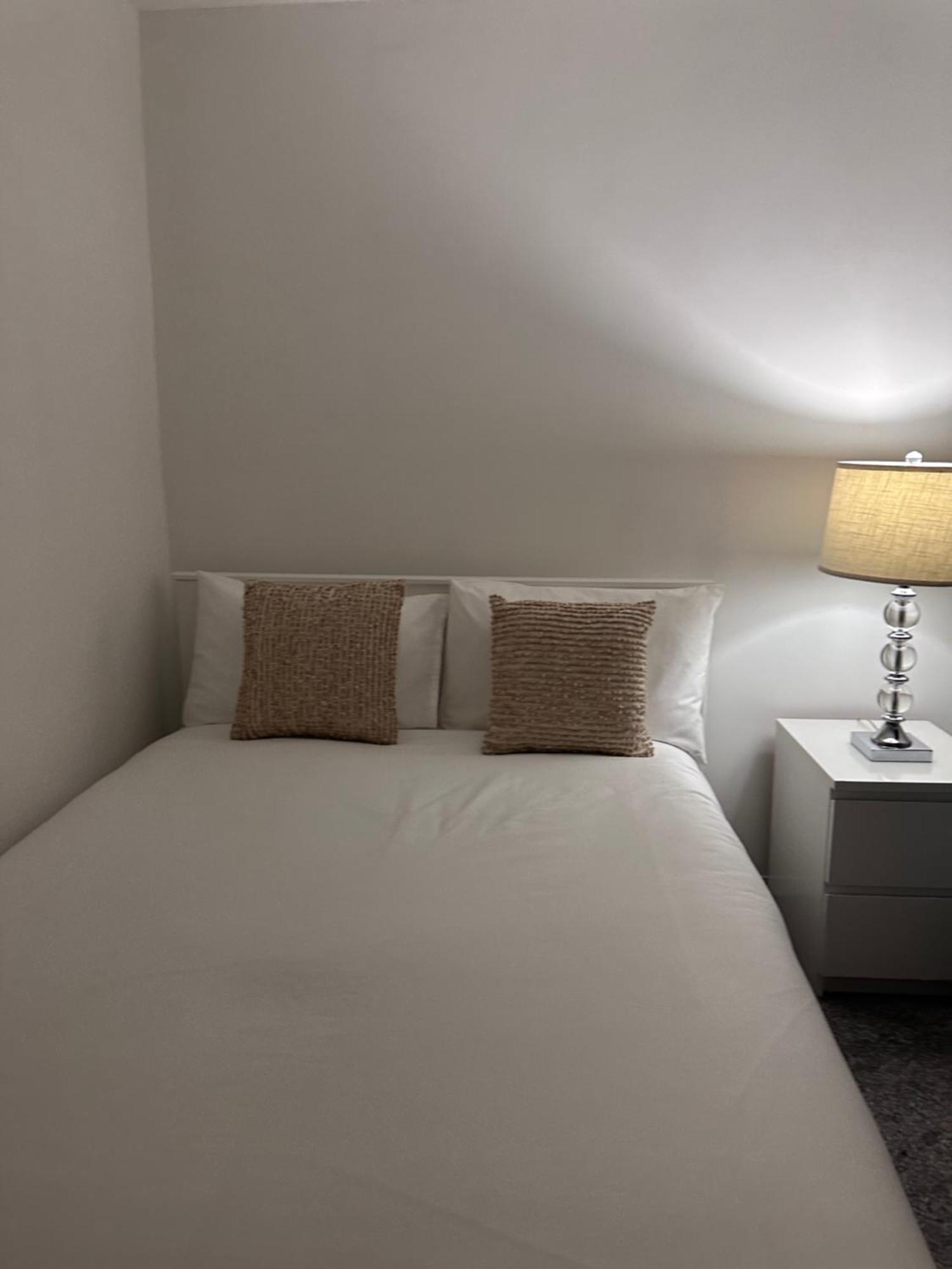 Ocean Village Marina 2 Bedroom Apartment With Balcony! Σαουθάμπτον Εξωτερικό φωτογραφία
